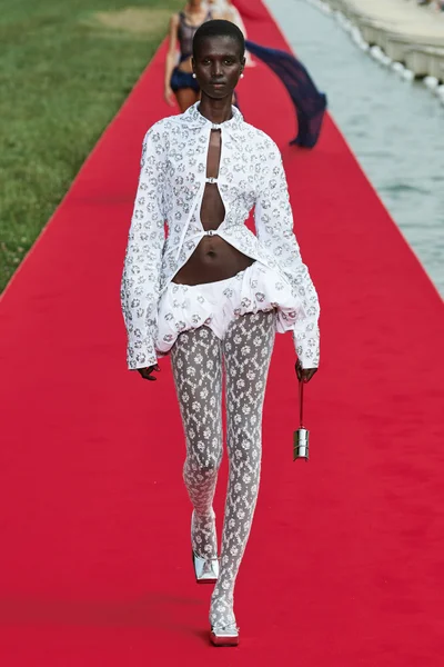 Look 42